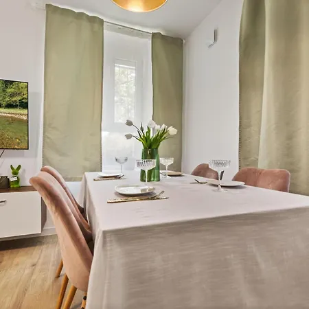 Garden Apartman - With Parking Pressburg